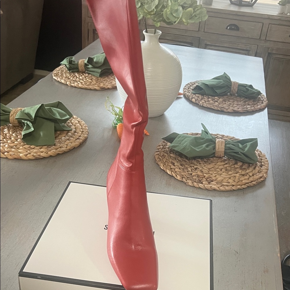 Steve Madden Red Mid-Calf Block Heel Boots - Picture 2 of 3